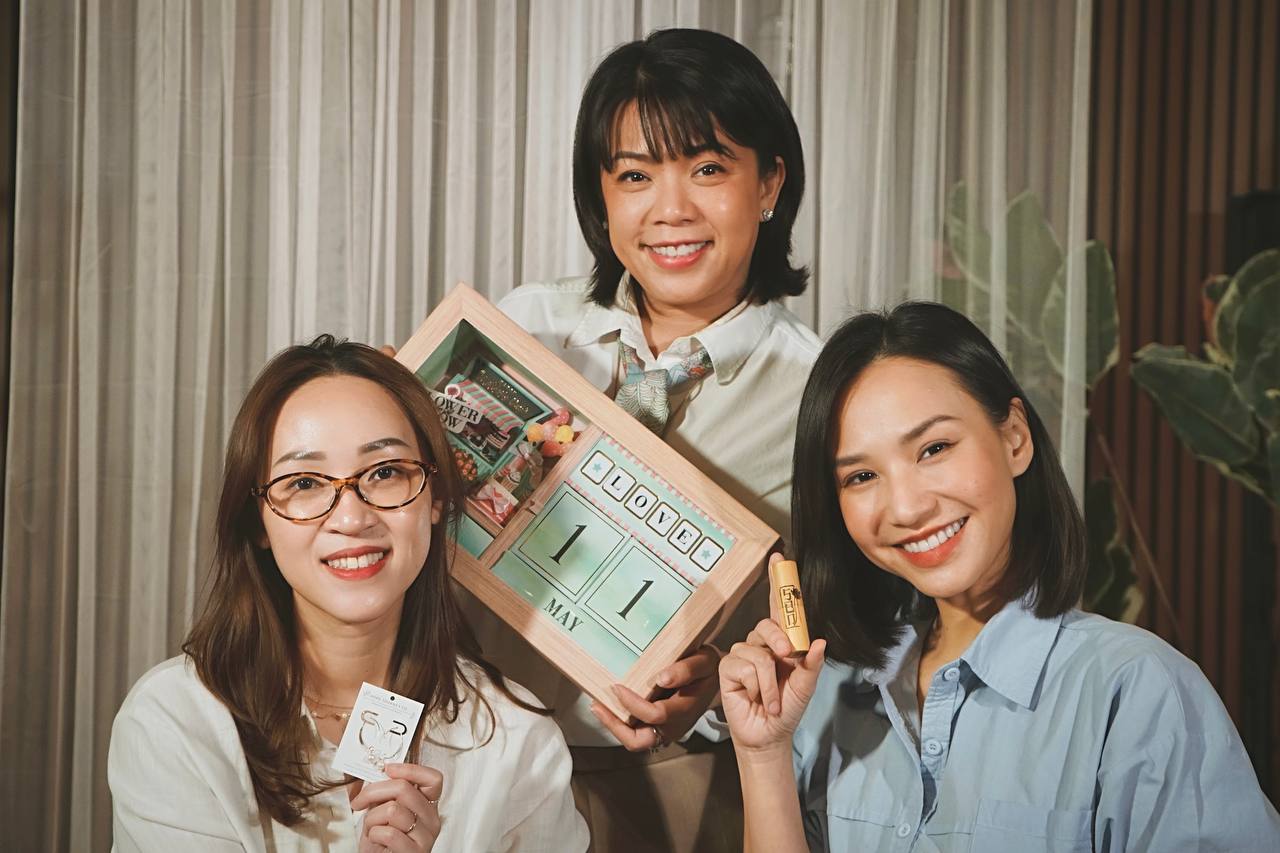 Special Mother's Day Gift Box by SEN x HJC x IKACHI